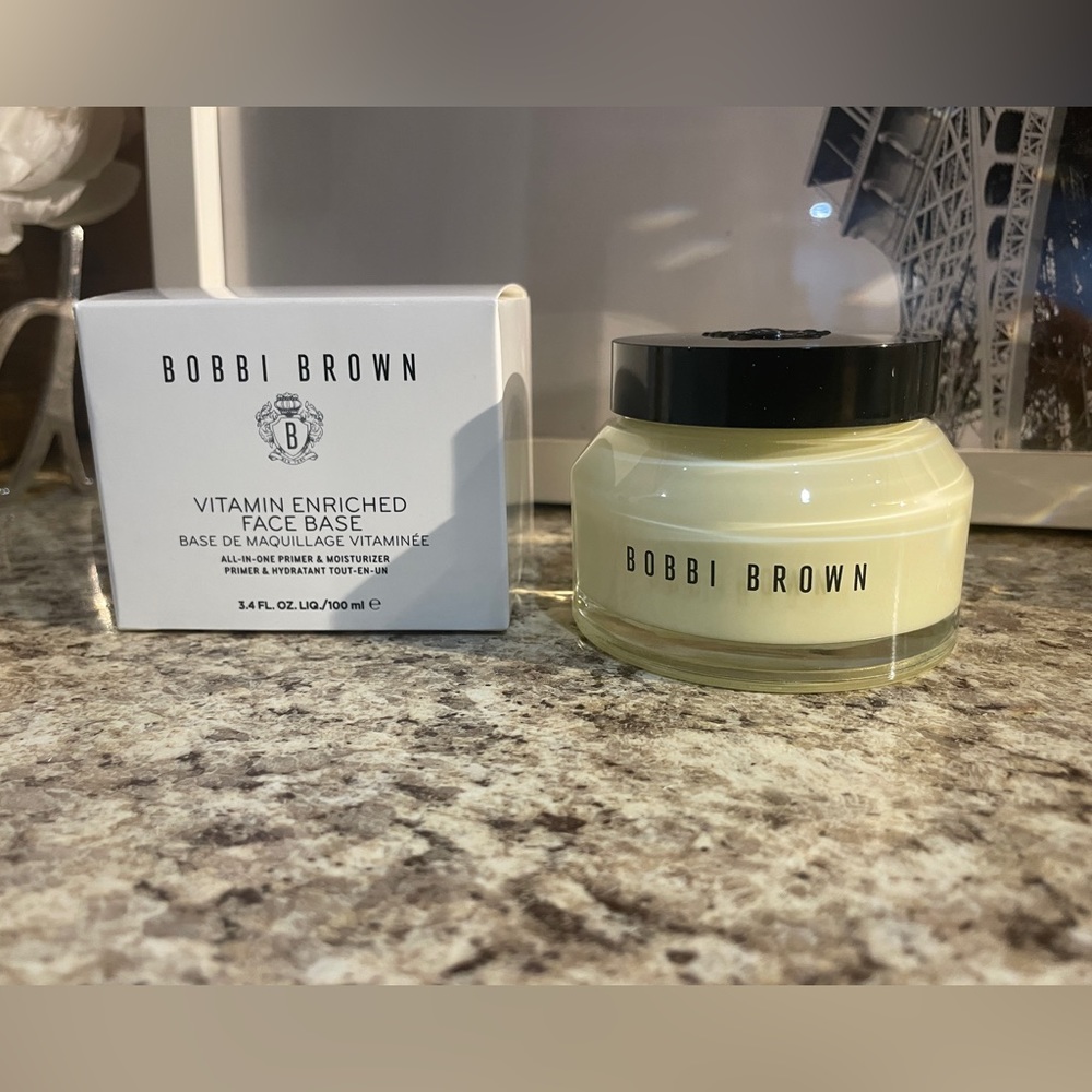 Bobbi Brown All in one Primer and Moisturizer . - Picture 4 of 4